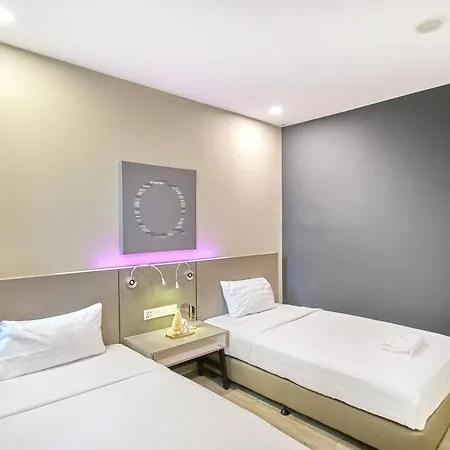 Budget Studio Empire Damansara By Cobnb, Petaling Jaya Exterior photo